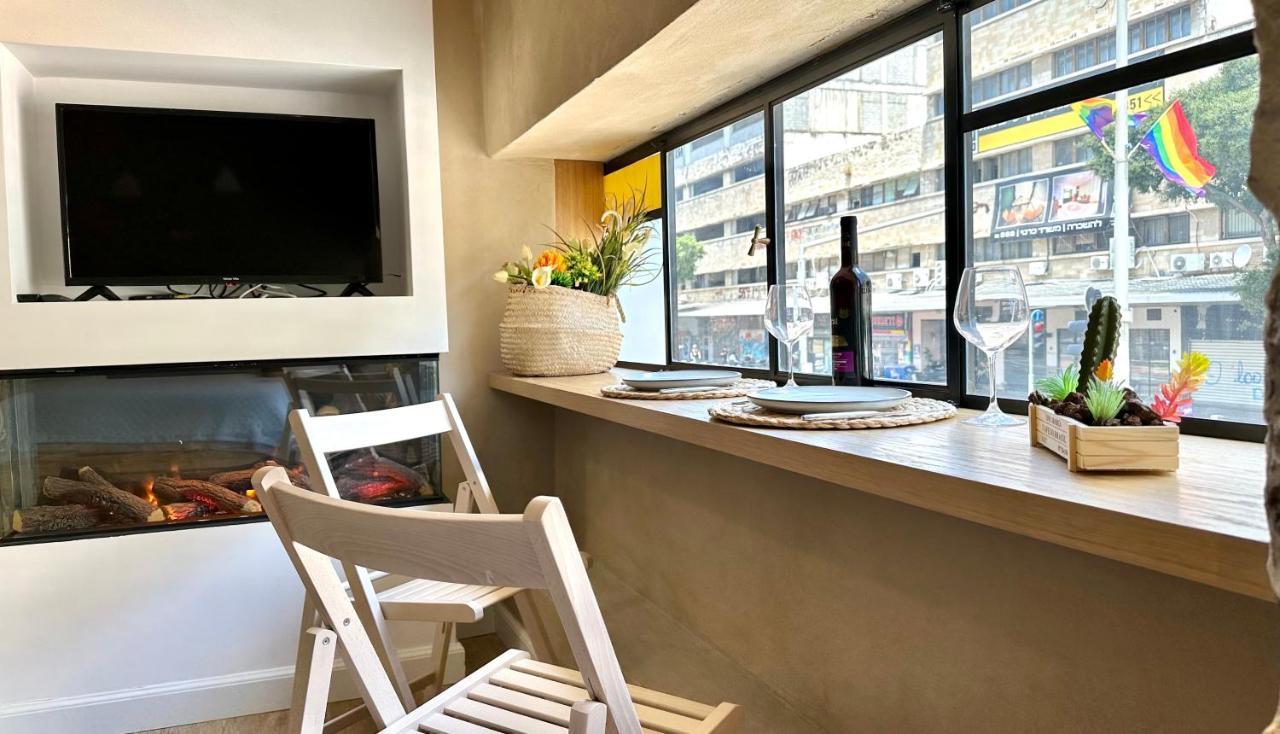Boutique Apartment In Heart Of ハイファ エクステリア 写真