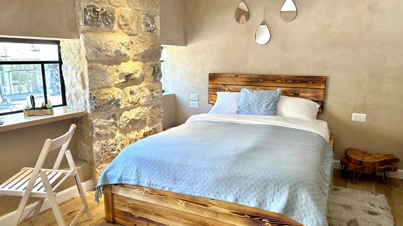Boutique Apartment In Heart Of ハイファ エクステリア 写真
